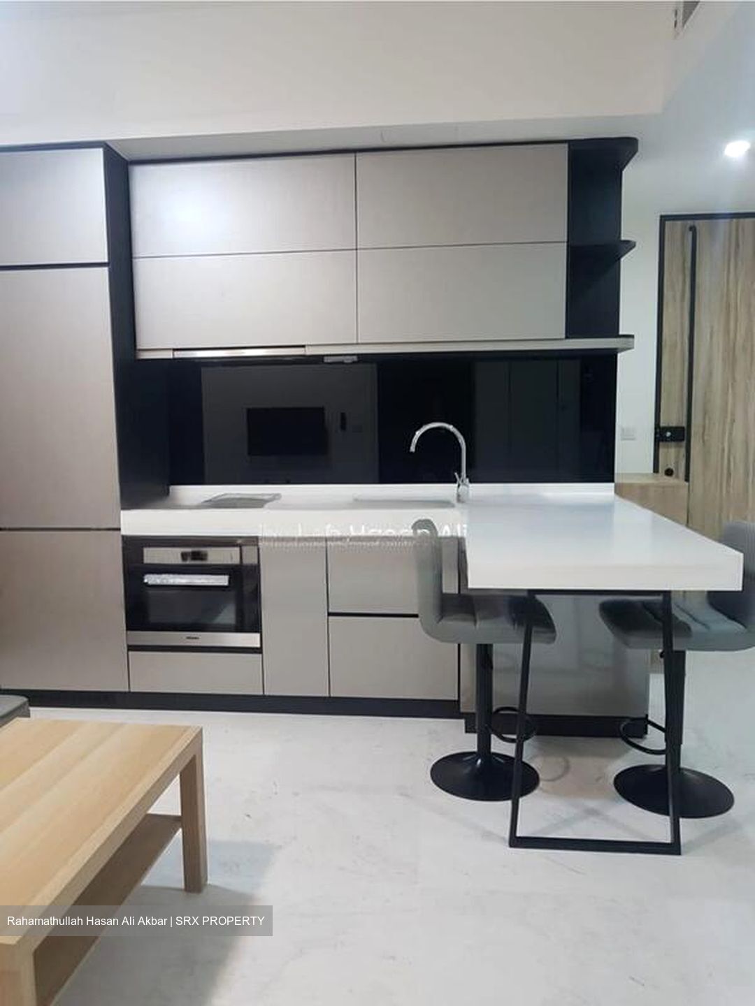 M5 (D10), Apartment #453040351